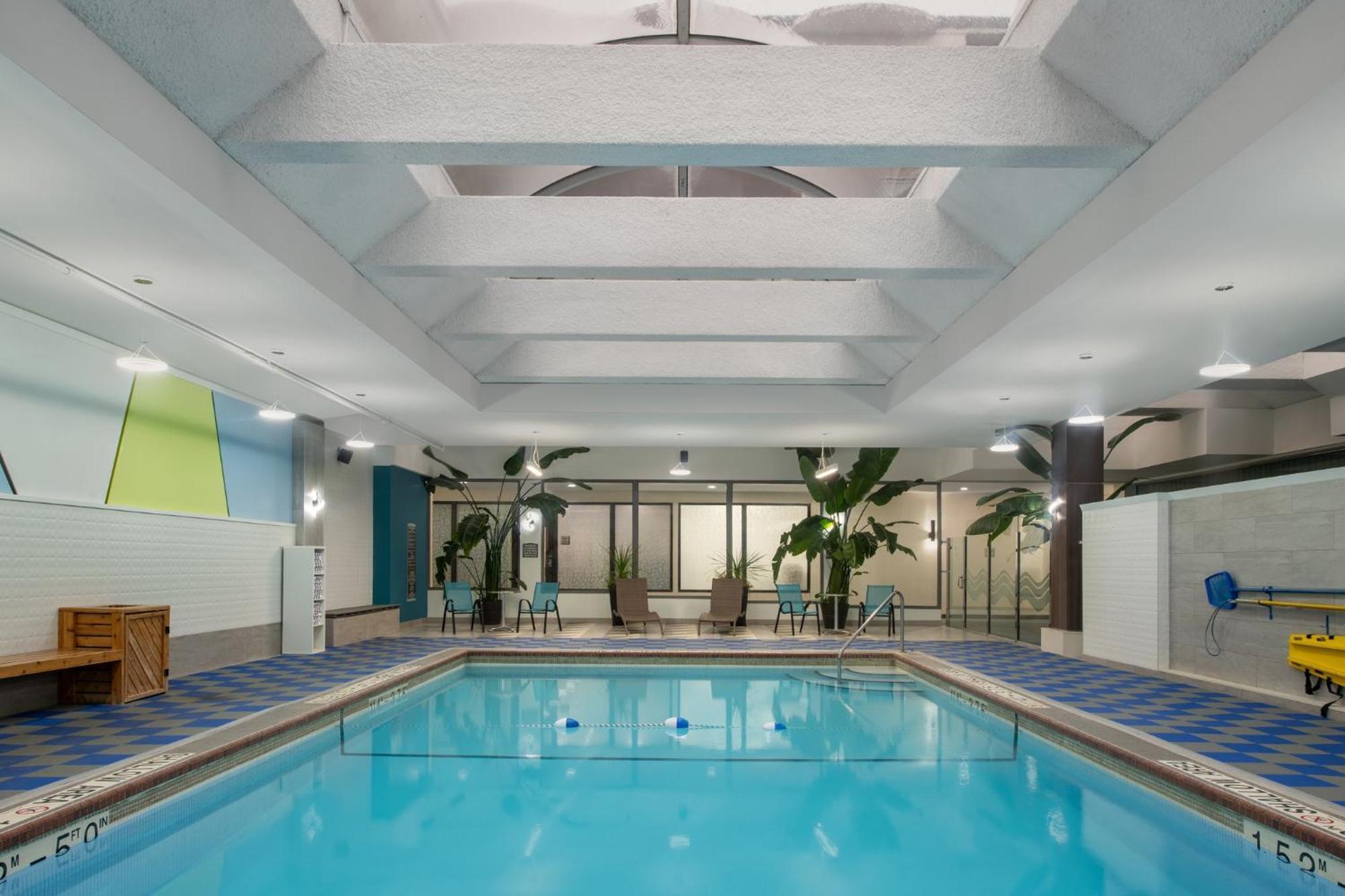 Hotel Crowne Plaza Kitchener-Waterloo By Ihg Zewnętrze zdjęcie