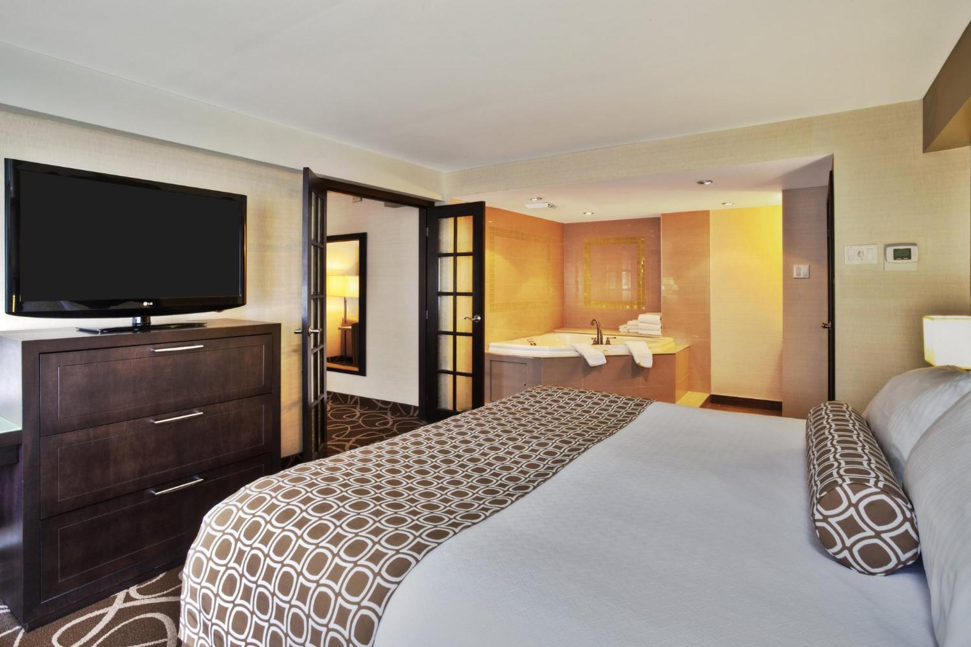 Hotel Crowne Plaza Kitchener-Waterloo By Ihg Zewnętrze zdjęcie